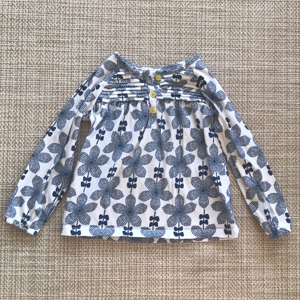 Hanna Andersson Top (size 110)